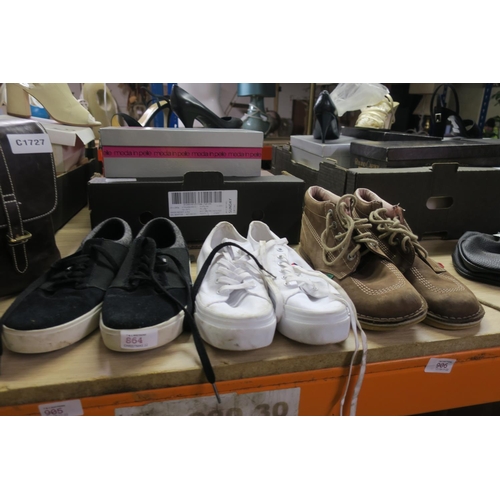 864 - THREE SETS OF VARIOUS MENS SHOES