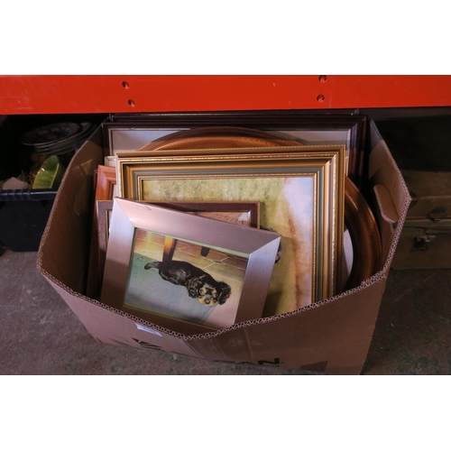 1156 - A BOX OF VARIOUS PRINTS AND FRAMES