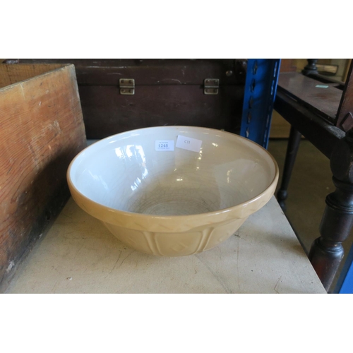 1248 - A TRADITIONAL 'TG GREEN & SONS' KITCHEN MIXING BOWL