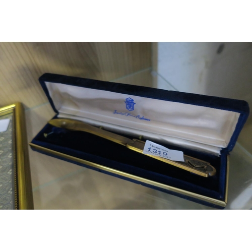 1319 - AMERCIAN BAR ASSOCIATION, LETTER OPENER IN CASE