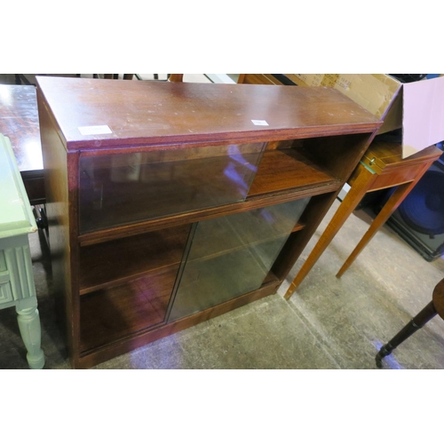 1790 - DISPLAY CABINET