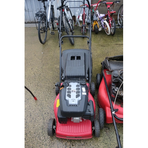 29 - MOUNTFIELD SP454 PETROL MOWER