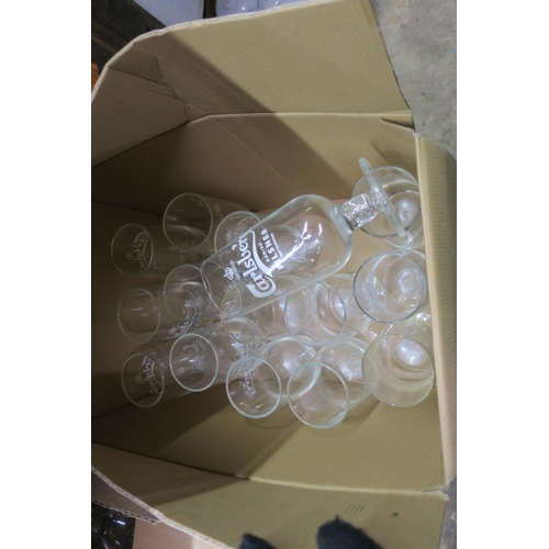 650 - BOX OF CARLSBERG STEMMED PINT GLASSES