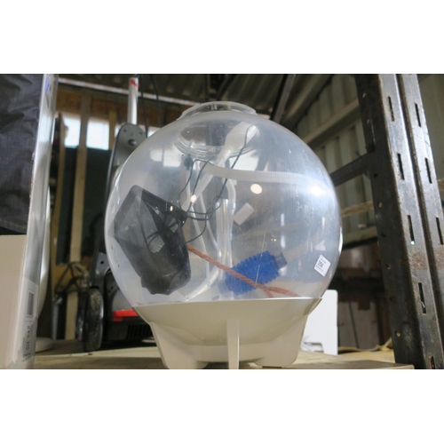 350 - GLOBE FISHTANK AND ACCESSORIES