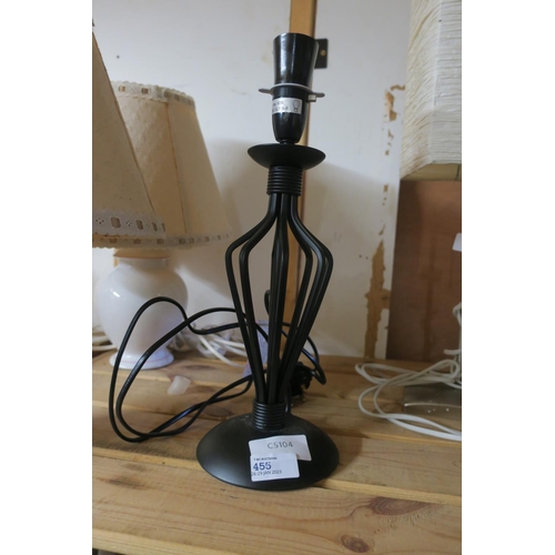 455 - HOMLEBASE METAL LAMP BASE