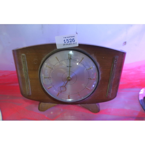 1526 - METAMIC VINTAGE MANTLE CLOCK