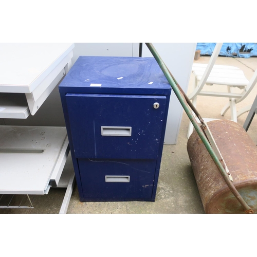 158 - METAL 2 DRAWER FILING CABINET