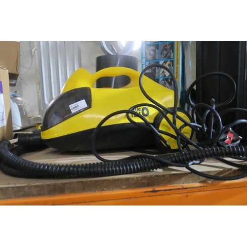 LITTLE YELLOW WALLPAPER STEAMER / STEAM CLEANER