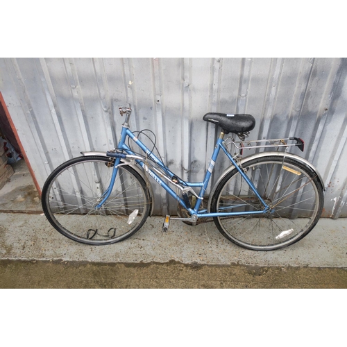 35 - EMMELLE ALPINE LADIES TOURING BICYCLE