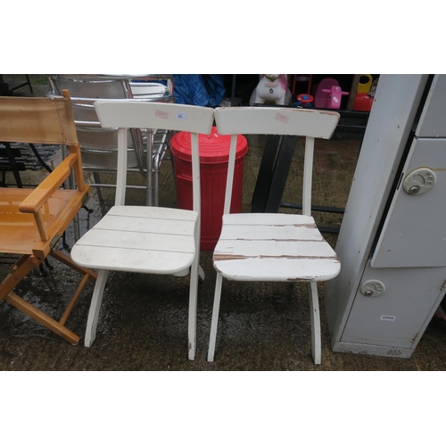 228 - 2 WOODEN CHAIRS