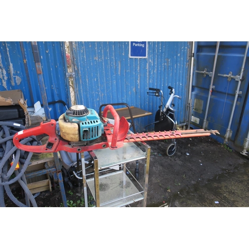 178 - MAKITA HEDGE TRIMMER