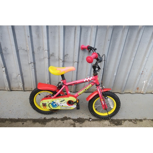 19 - CHILDS APOLLO FIRECHIEF BIKE