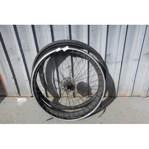 23 - BICYCLE WHEEL AND 2 TYRES