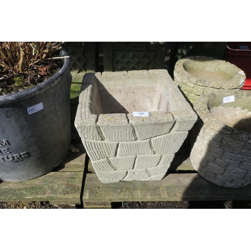 106 - LARGE CONCRETE PLANTER