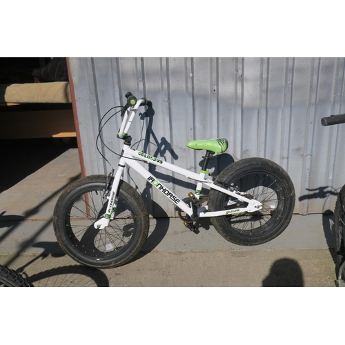 49 - COLLOSSUS IRON HORSE BIG TYRE MOUNTAIN BIKE