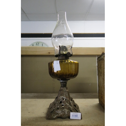 1148 - OIL LAMP WITH GLASS FLUTE