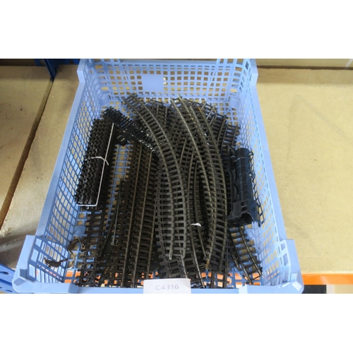 1158 - SMALL CRATE OF TOY TRAIN TRACKS