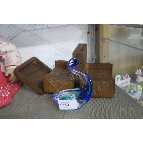 1250 - WOODEN BOX AND GLASS SWAN PAPERWEIGHT