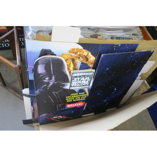 1380 - STAR WARS MOVIE THEATRE PROMOTIONAL STANDS