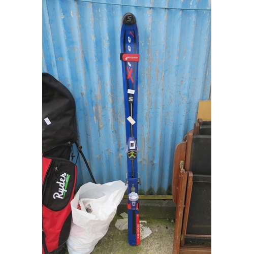 276 - PAIR OF SALOMON SKIS