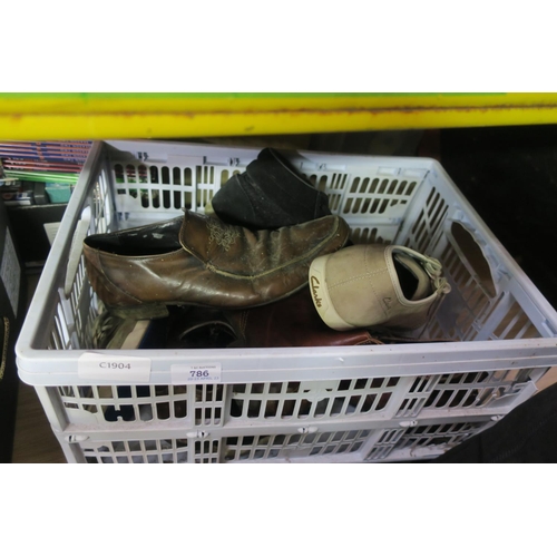 786 - CRATE OF MEN'S SHOES