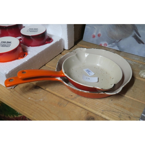 434 - 2 SMALL CAST IRON PANS