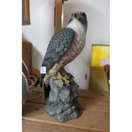 452 - POTTERY BIRD OF PREY