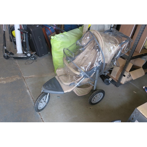 553 - URBAN DETOUR CHILDS STROLLER