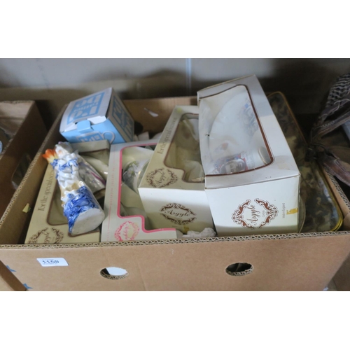 1160 - BOX OF VINTAGE CERAMICS AND CHINA WARE