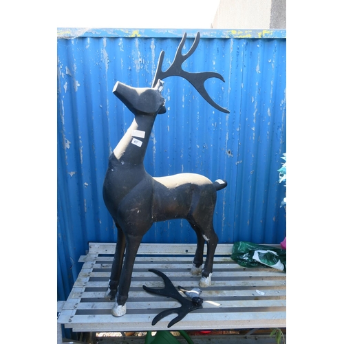 67 - ALLOY DEER MODEL