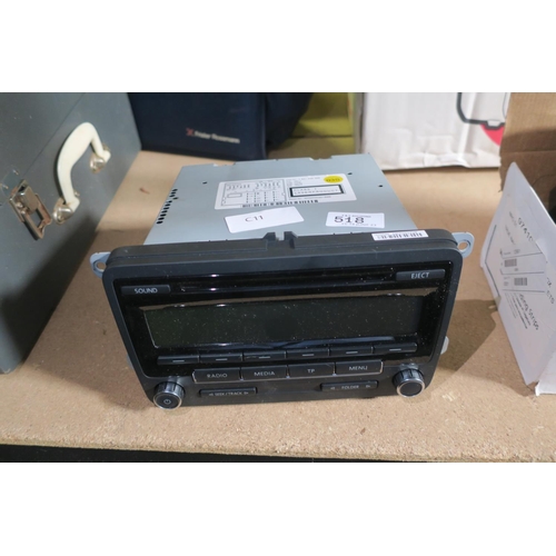 518 - BOSCH RADIO CD PLAYER FOR SEAT