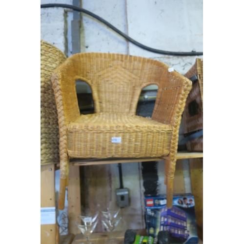 670 - WICKER CHAIR