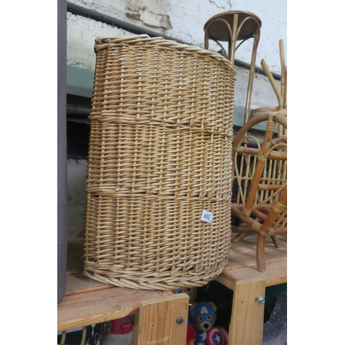 692 - WICKER CORNER BASKET