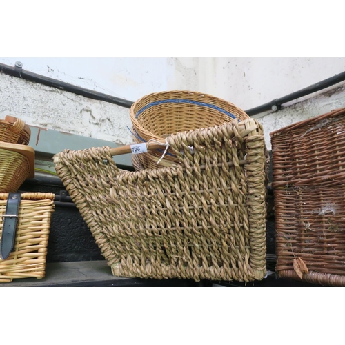 720 - SELECTION OF BASKETS