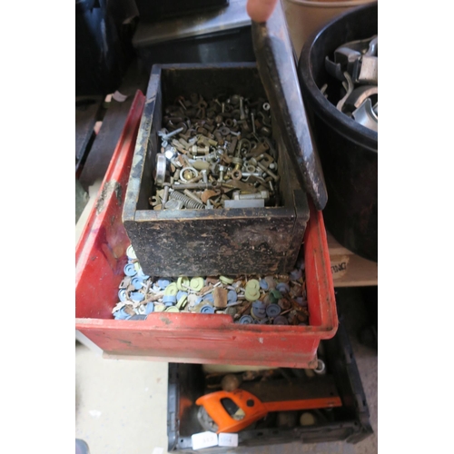 1959 - WOODEN CRATE OF NUTS AND BOLTS AND CRATE OF ROOFING SCREWS