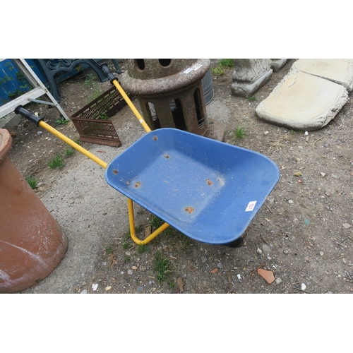 170 - CHILDS METAL WHEELBARROW