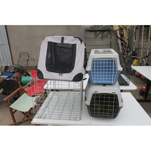 63 - 4 PET CAGES