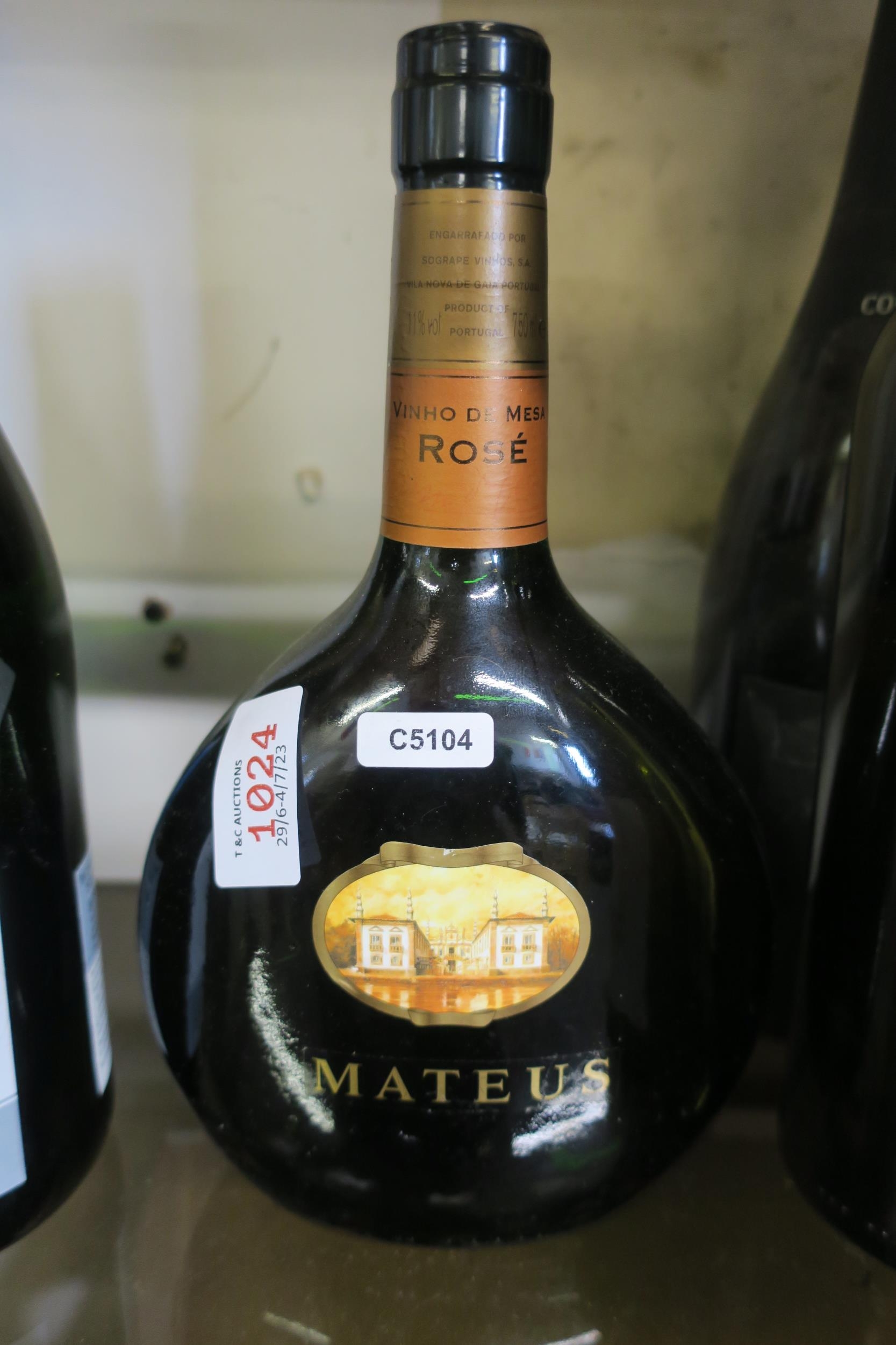 BOTTLE OF MATEUS ROSE WINE BALO 21+
