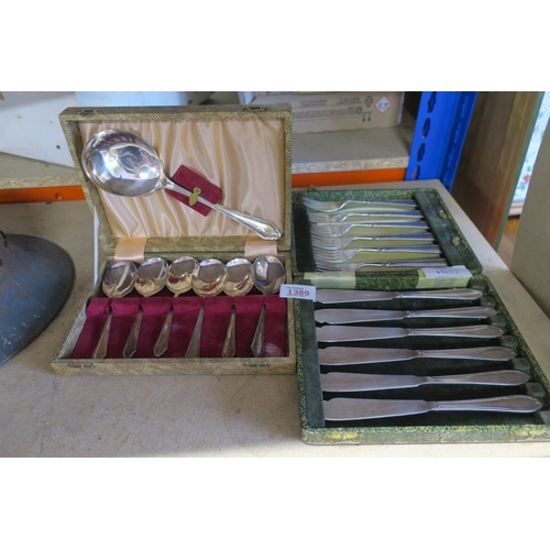 1389 - 2 BOXED SETS OF VINTAGE FLATWARE