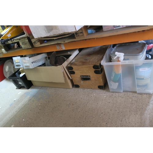 2014 - BAY INCLUDING A BOX FULL OF HAND TOOLS, A BOX OF METAL COMPONENT STORAGE TRAYS AND A PAIR OF VINTAGE... 