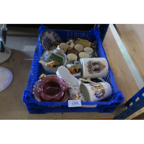 1286 - CRATE OF VINTAGE CERAMICS