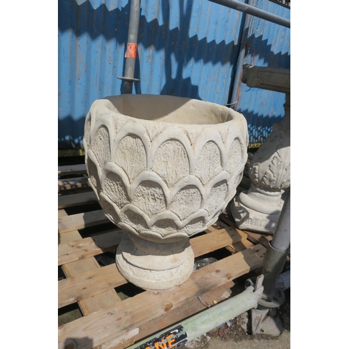 264 - STONEWORK DECORATIVE PLANTER