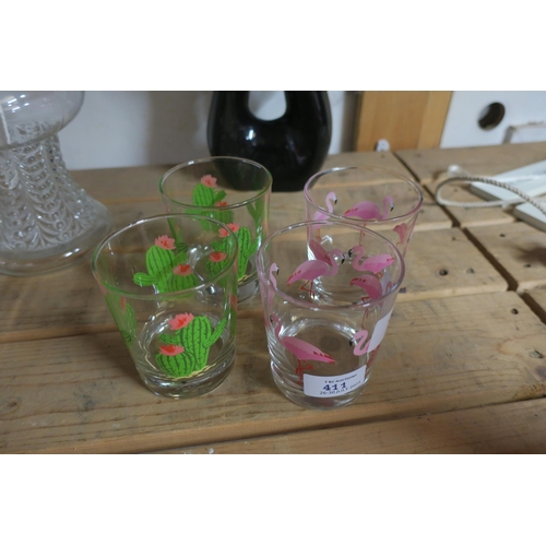 411 - 2 FALMINGO AND 2 CACTUS GLASSES