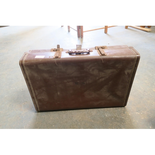 474 - VINTAGE BROWN SUITCASE