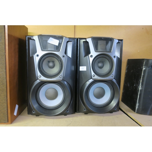 611 - SPEAKERS X 2