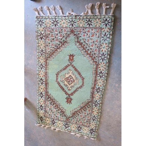 640 - SMALL GREEN RUG