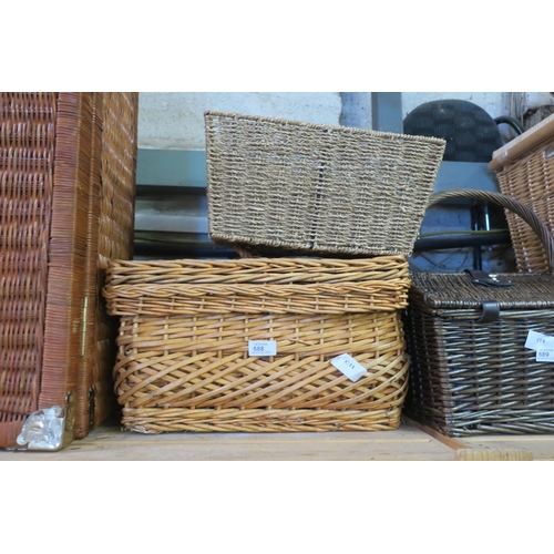 688 - SELECTION OF BASKETS