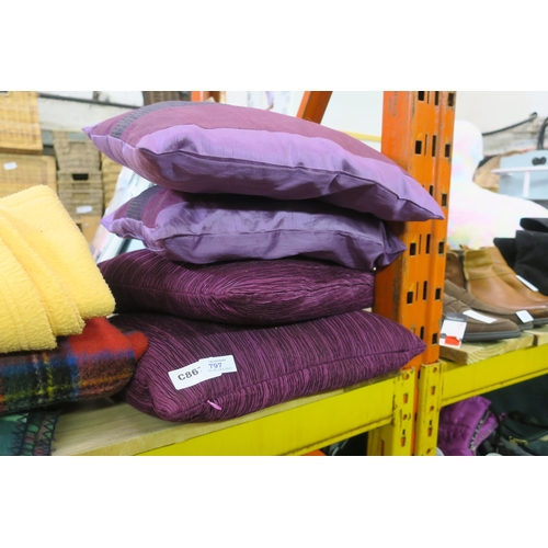 797 - PILE OF CUSHIONS