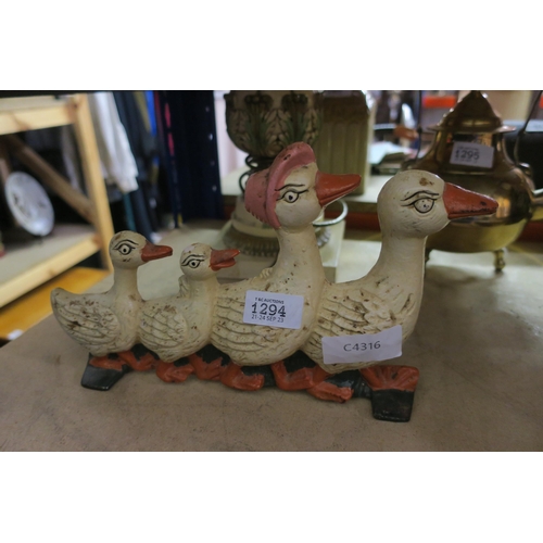 1294 - CAST IRON DOORSTOP - DUCKS