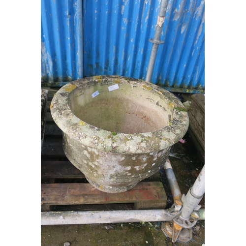 206 - LARGE CONCRETE PLANTER